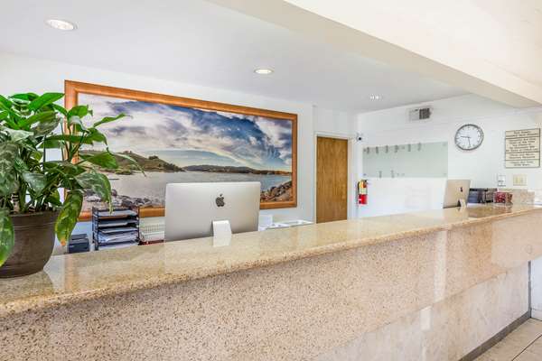  - Rodeway Inn Castaic - I-5, Exit 176