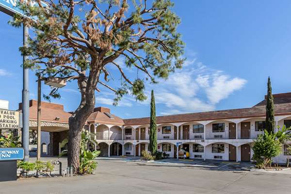 Exterior view - Rodeway Inn Castaic - I-5, Exit 176