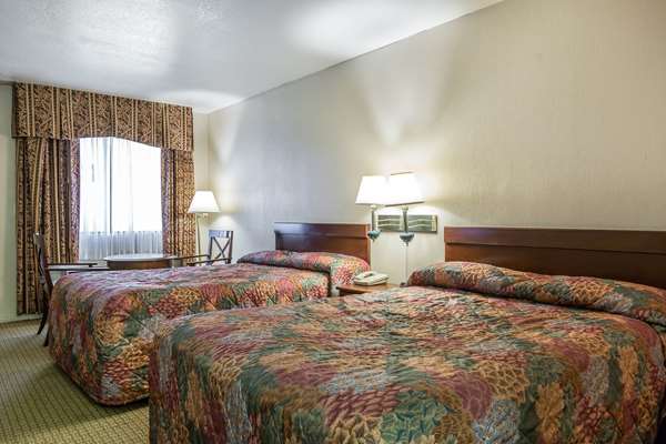  - Rodeway Inn Castaic - I-5, Exit 176