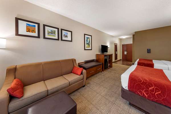 Suite - Comfort Suites Stevenson Ranch - I-5, Exit 167
