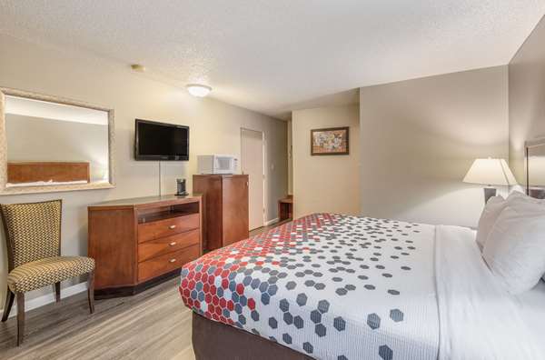  - Econo Lodge Inn & Suites Yreka - I-5, Exit 775