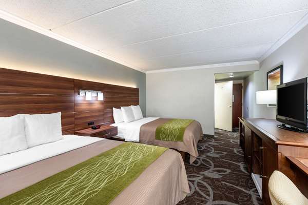  - Comfort Inn & Suites Anaheim - I-5, Exit 109