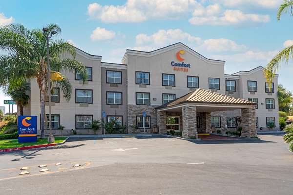 Exterior view - Comfort Suites Downtown Sacramento - I-5, Exit 520