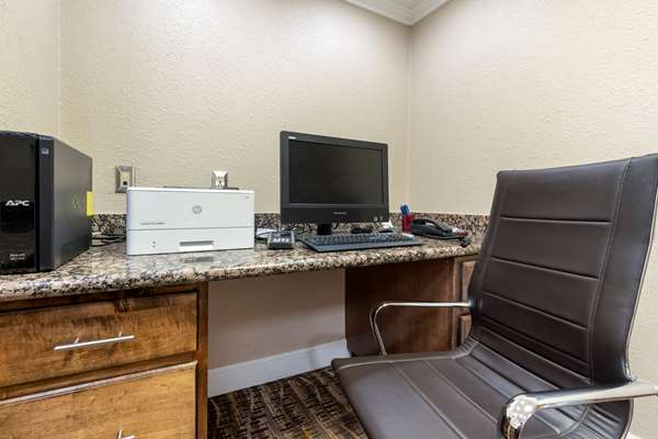 Conference Area - Comfort Suites Downtown Sacramento - I-5, Exit 520