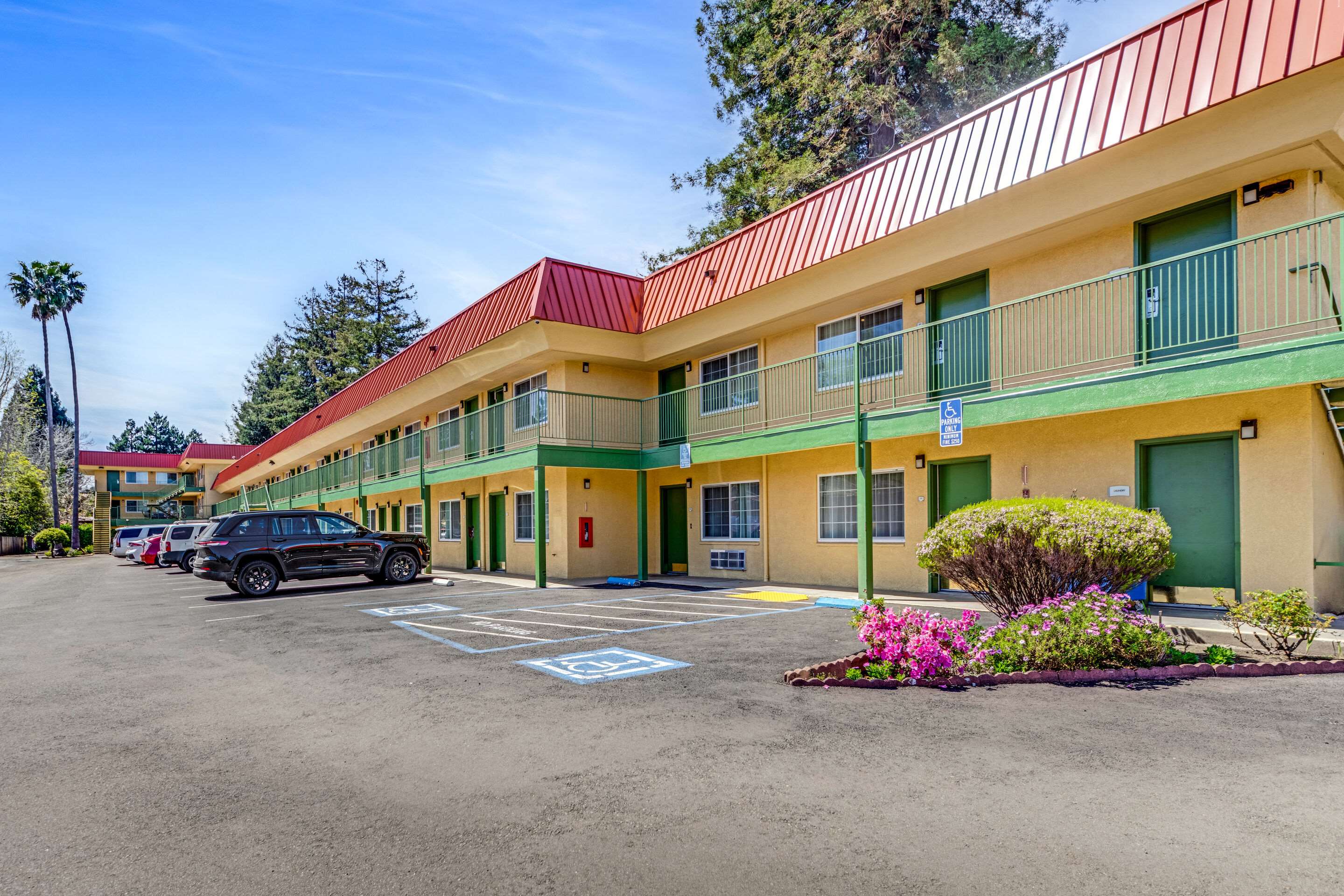 Hotel exterior | Quality Inn Santa Cruz