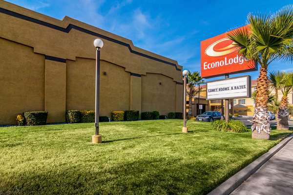 Exterior view - Econo Lodge Hesperia - I-15, Exit 147