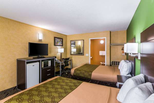  - Econo Lodge Hesperia - I-15, Exit 147