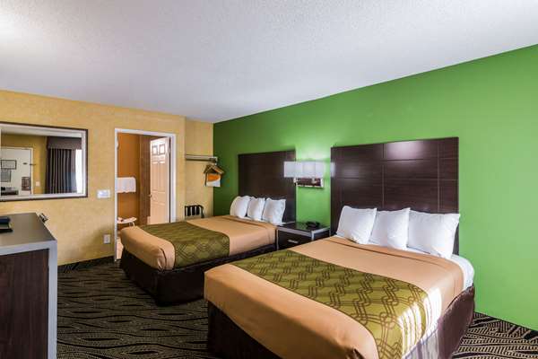 - Econo Lodge Hesperia - I-15, Exit 147