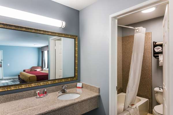 Suite - Econo Lodge Hesperia - I-15, Exit 147