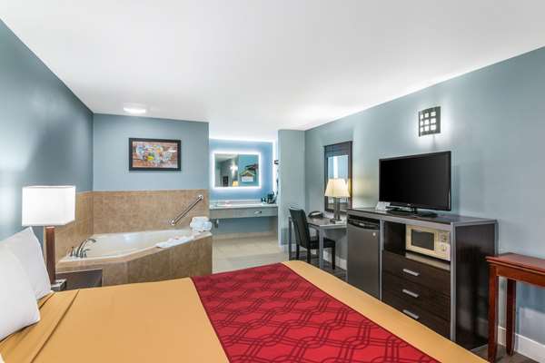  - Econo Lodge Hesperia - I-15, Exit 147