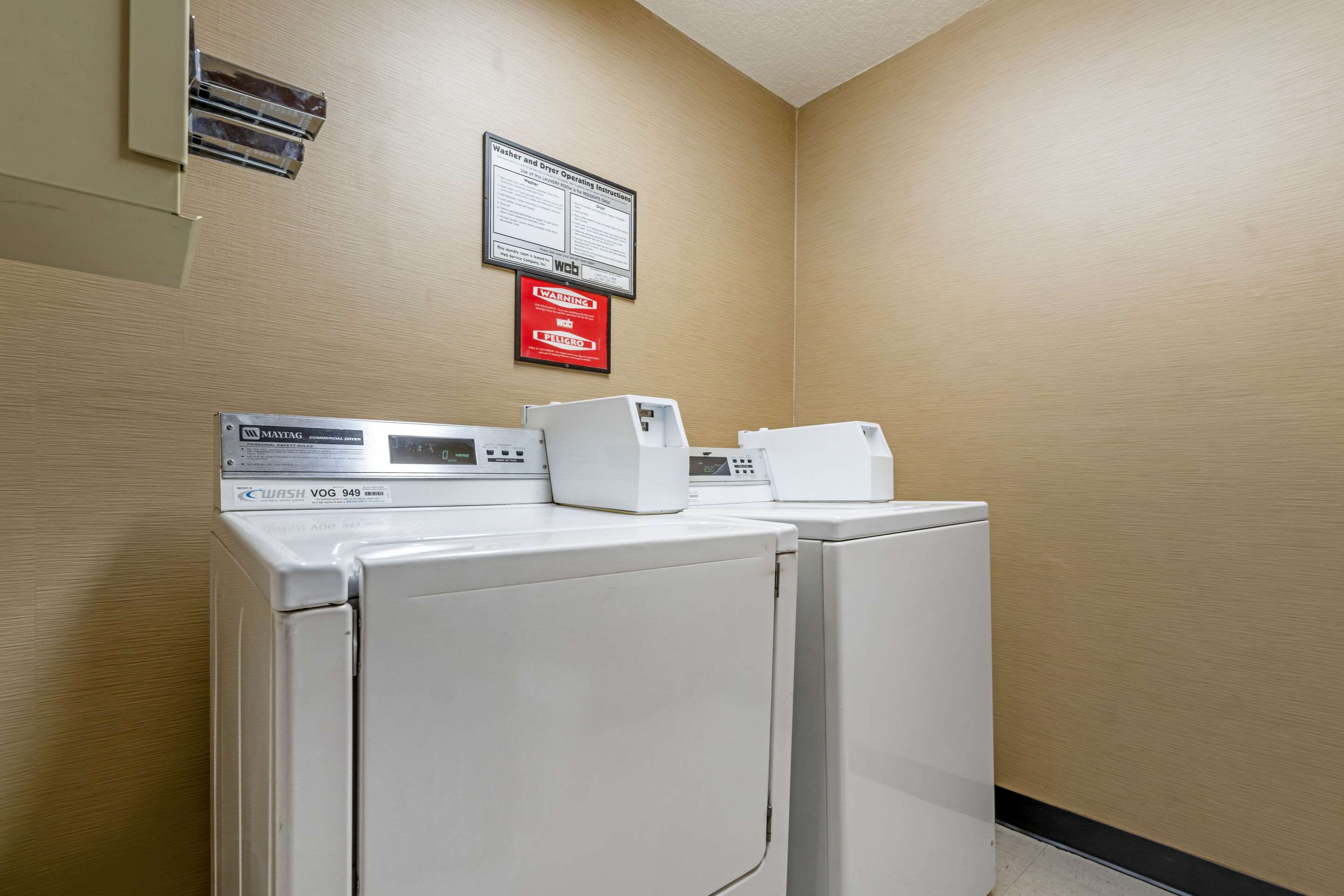 Guest laundry facilities | Comfort Inn Lathrop - Stockton Airport