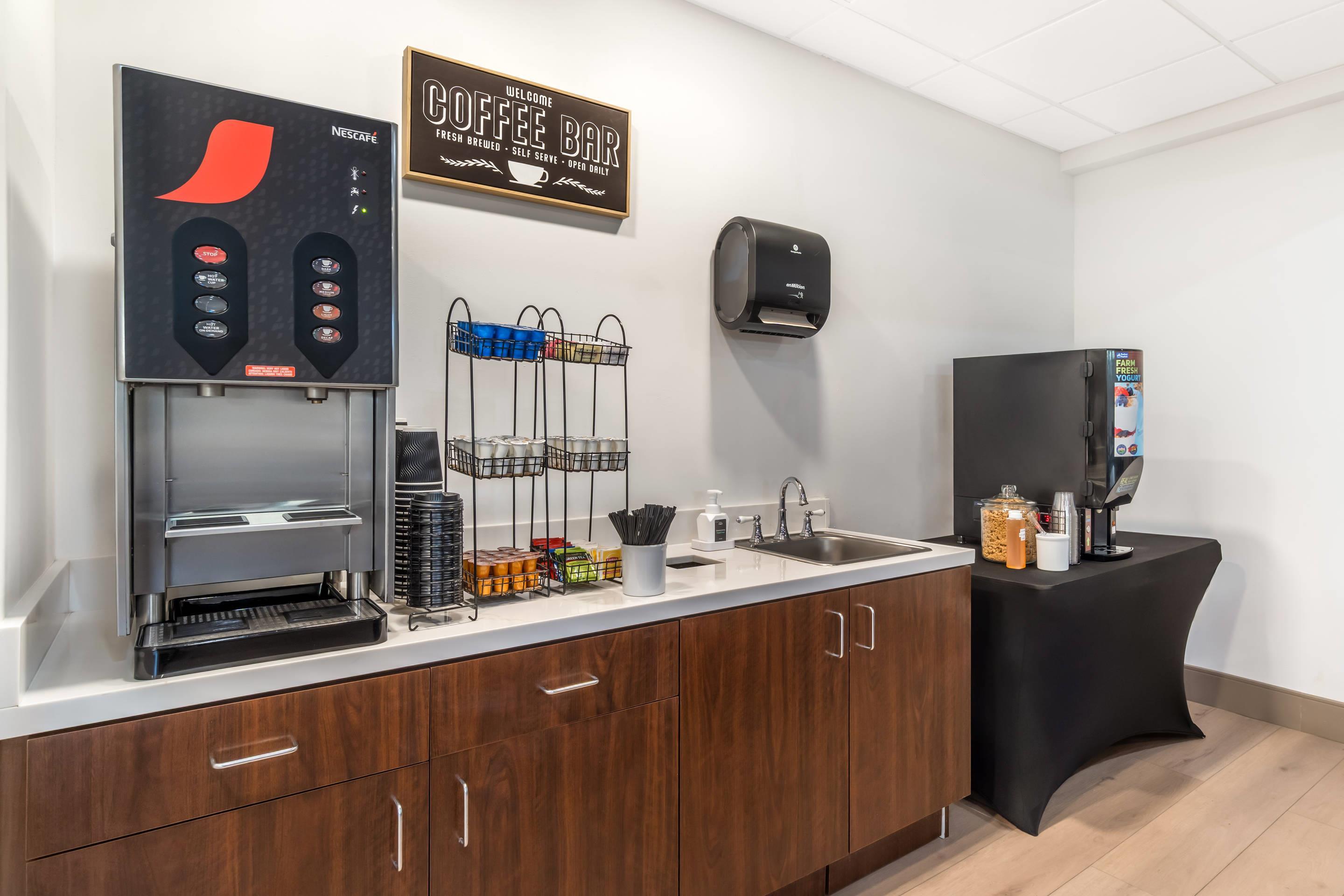 Breakfast area