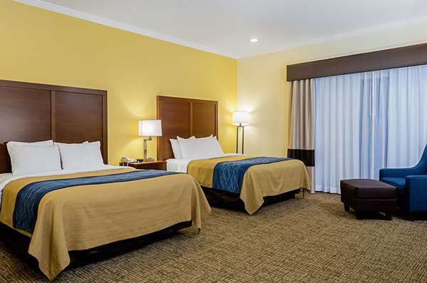  - Comfort Inn Monterey Airport