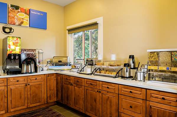 Amenities - Comfort Inn Monterey Airport