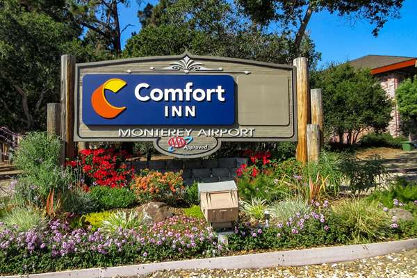 Exterior view - Comfort Inn Monterey Airport