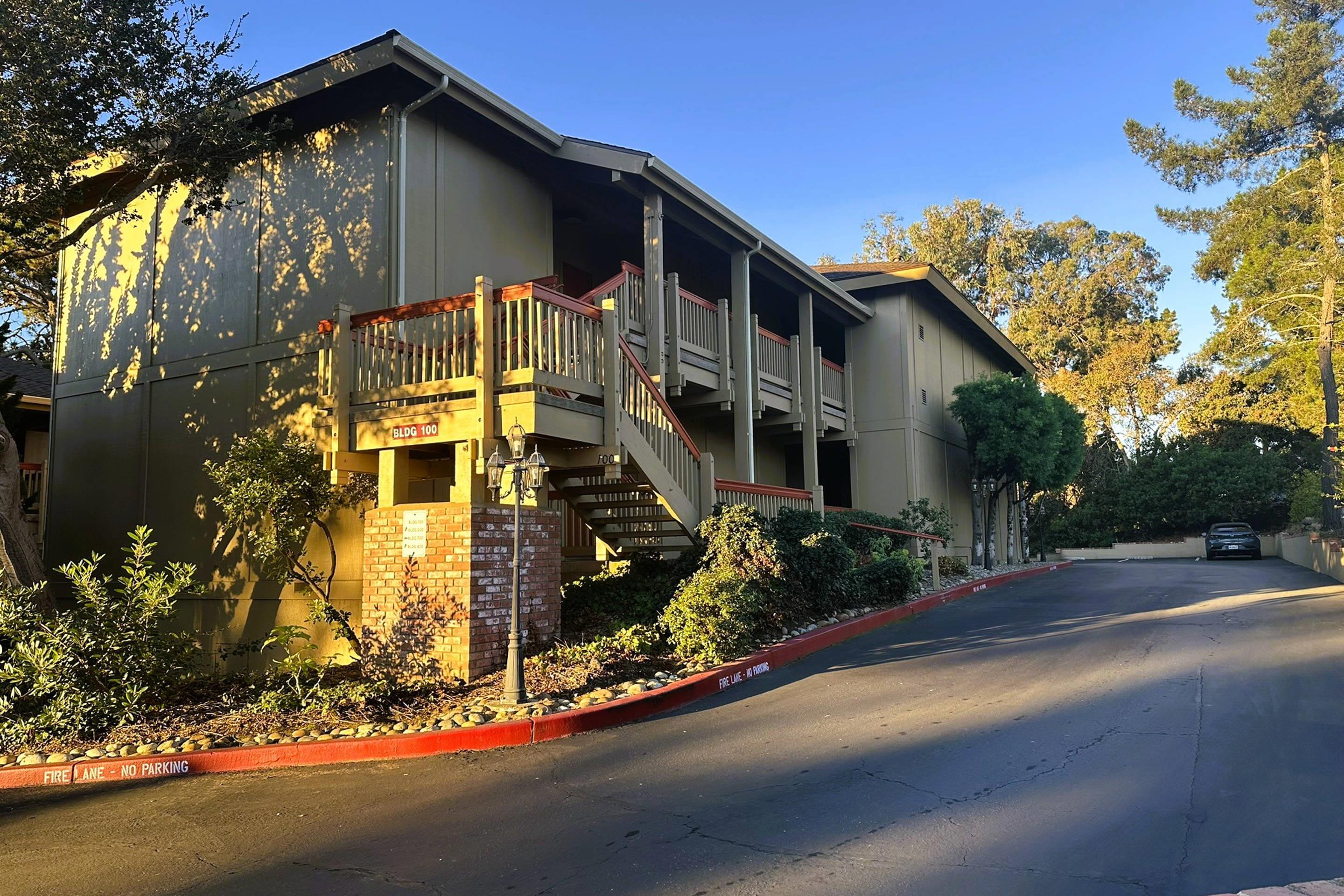Hotel exterior | Comfort Inn Monterey Peninsula Airport