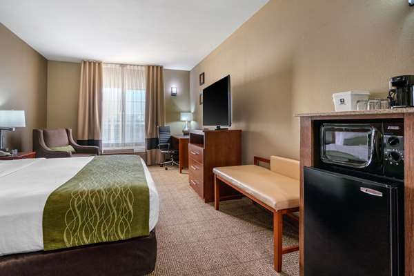  - Comfort Inn & Suites Sacramento
