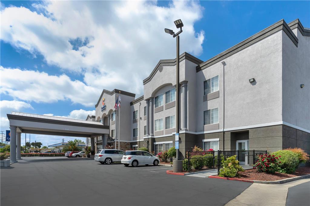 Comfort Inn & Suites Sacramento