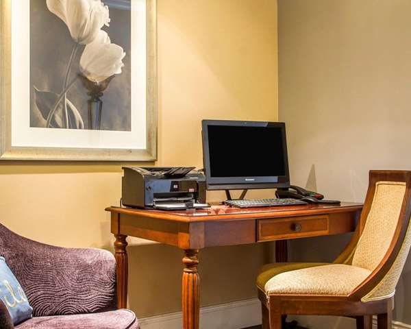 Conference Area - Villa Montes Hotel San Bruno