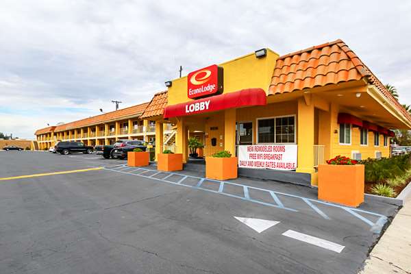Exterior view - Econo Lodge San Bernardino
