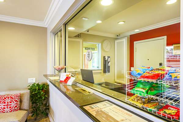  - Econo Lodge San Bernardino