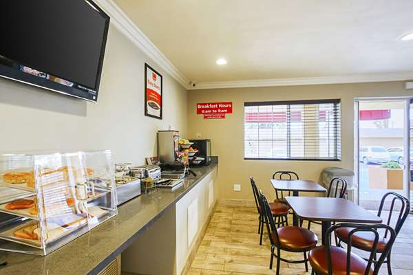 Amenities - Econo Lodge San Bernardino