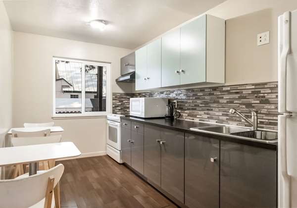 Amenities - Quality Inn South Lake Tahoe