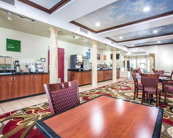 Amenities - Comfort Suites Bakersfield