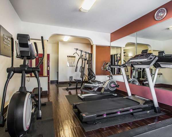 Fitness/ Exercise Room - Comfort Suites Bakersfield