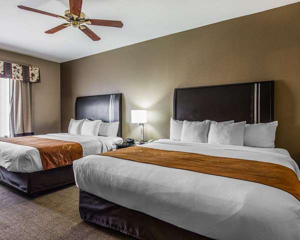 Suite - Comfort Suites Bakersfield