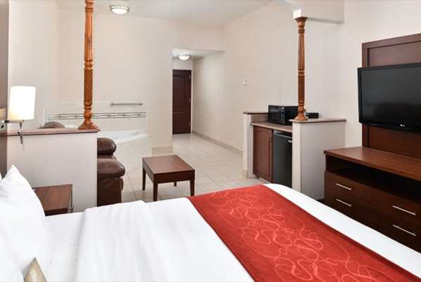 Suite - Comfort Suites Redlands - I-10, Exit 77B