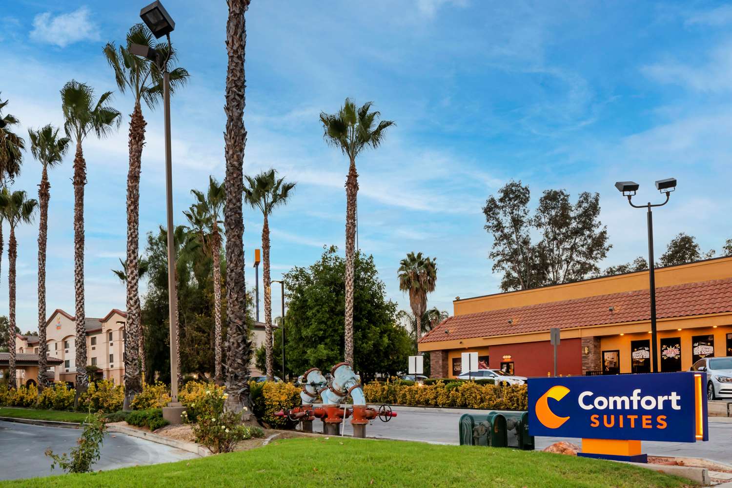 Comfort Suites Redlands, CA See Discounts