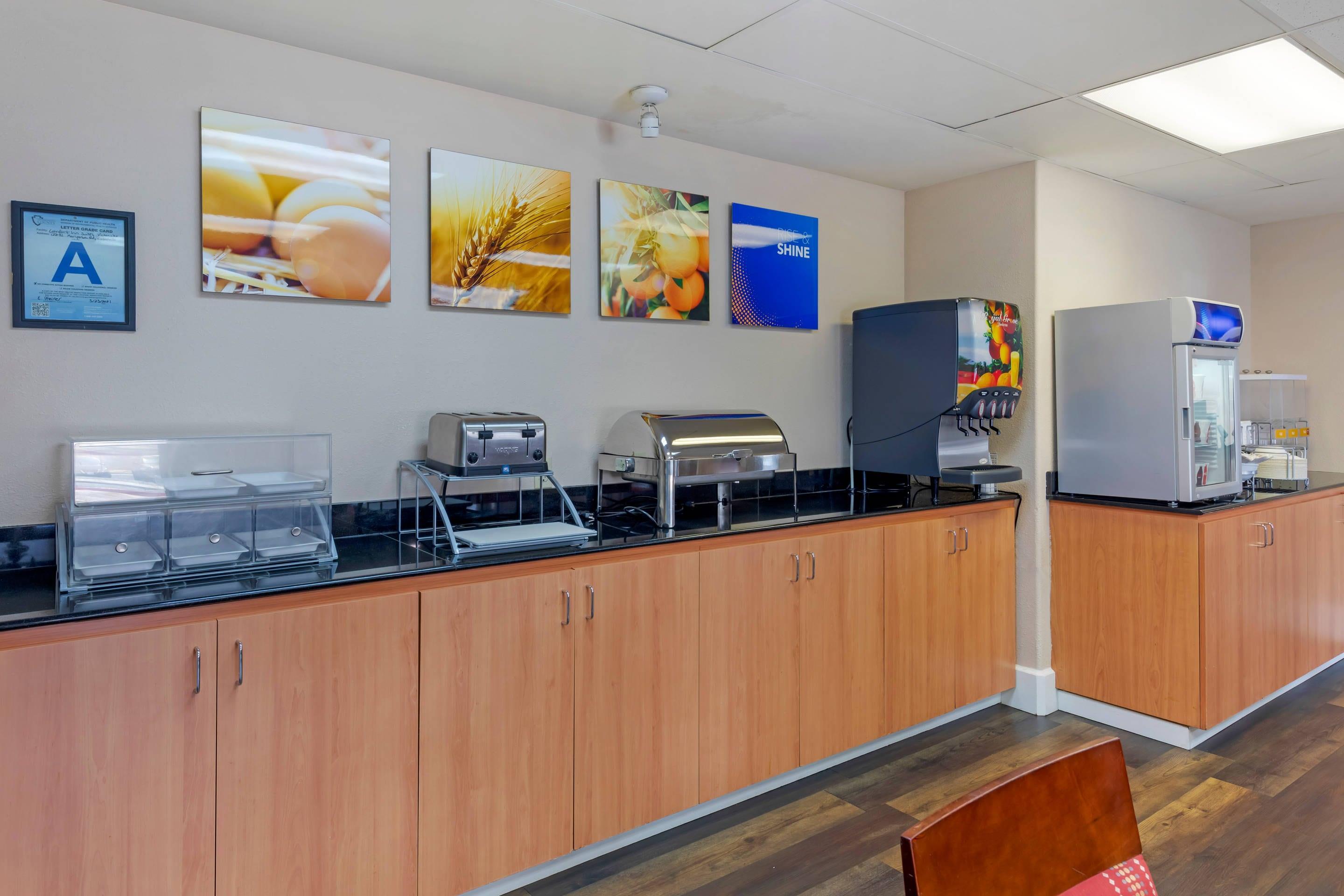 Breakfast area