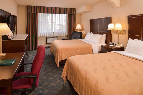  - Quality Inn & Suites Walnut - CA 60, Exit 21