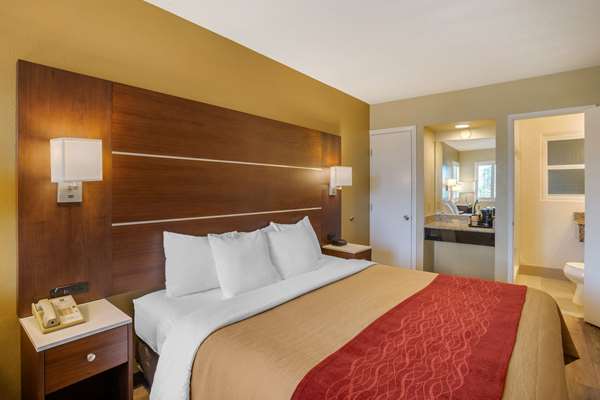  - Comfort Inn at the Harbor San Diego