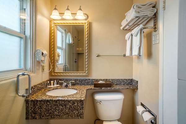  - Comfort Inn at the Harbor San Diego