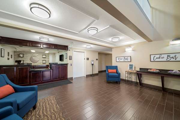  - Comfort Suites Red Bluff - I-5, Exit 649