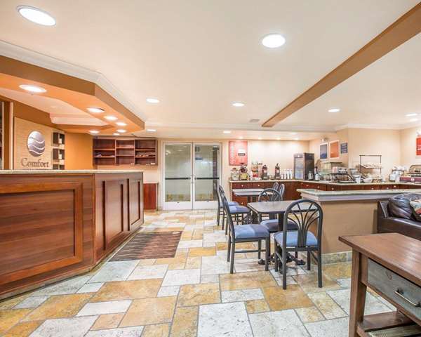  - Comfort Inn & Suites Salinas - US 101, Exit 328