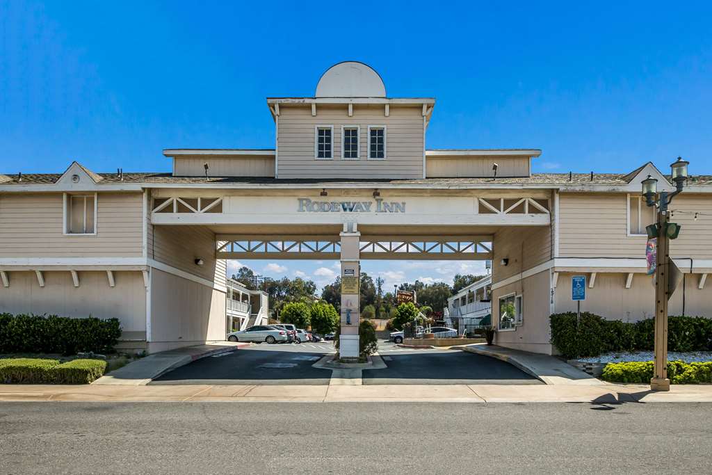 Rodeway Inn Temecula