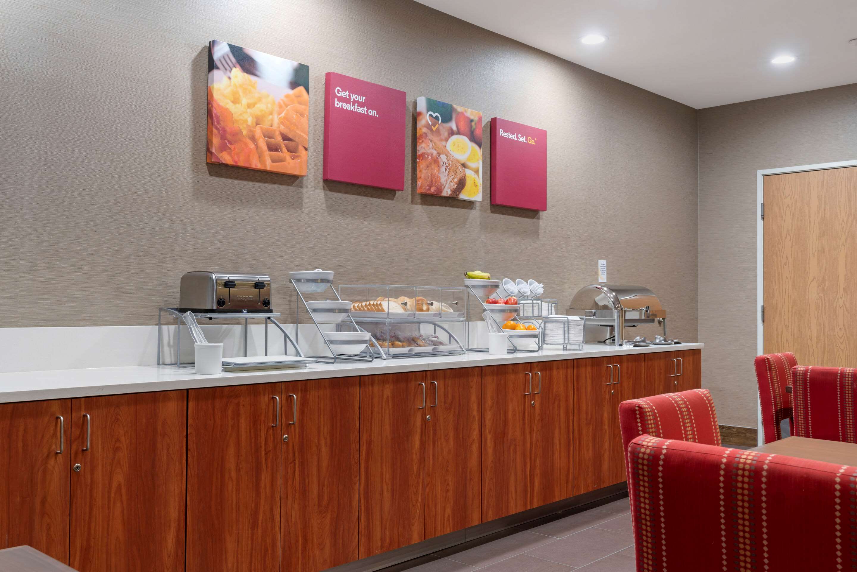 Breakfast counter