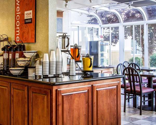 Amenities - Comfort Inn Modesto