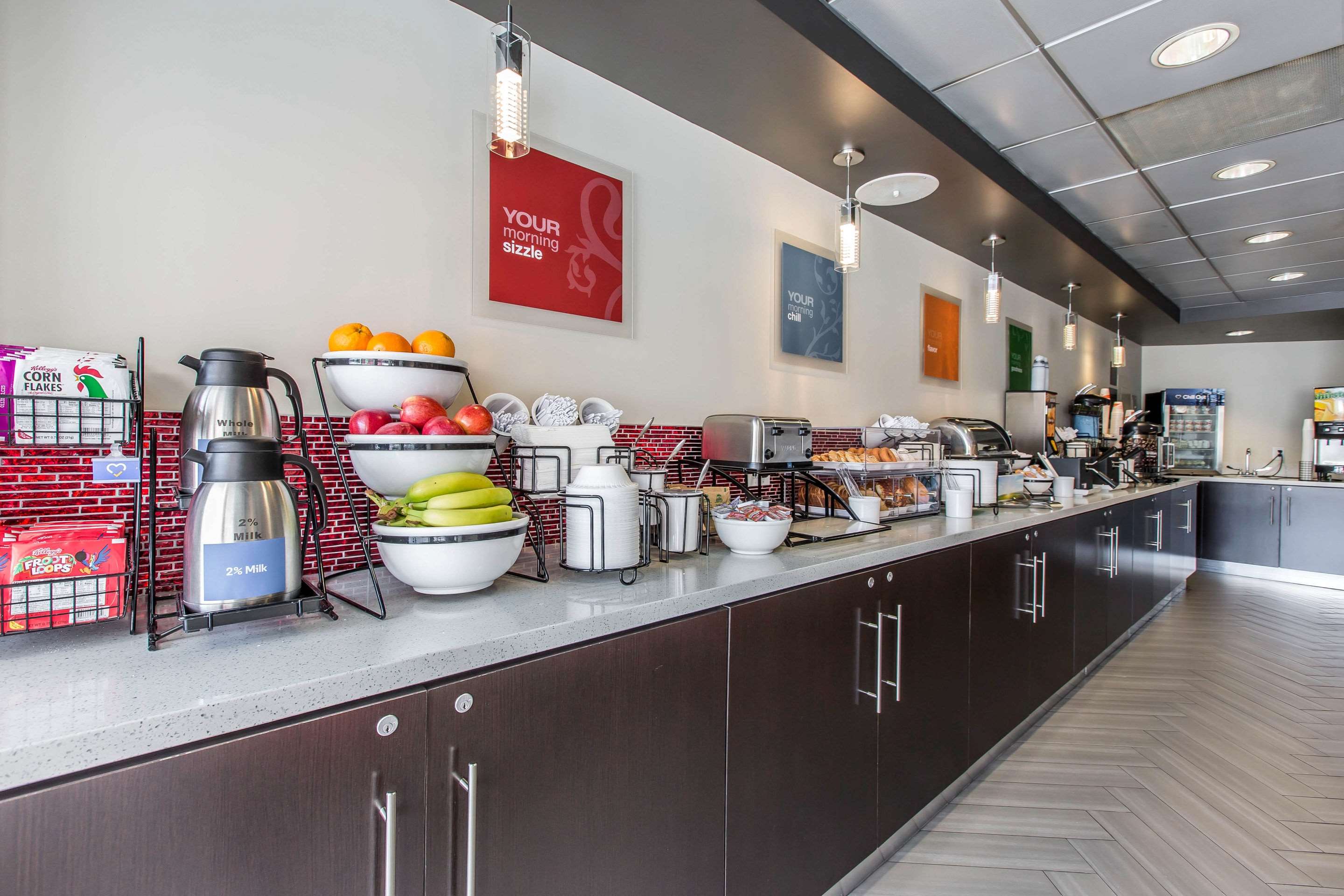 Free hot breakfast