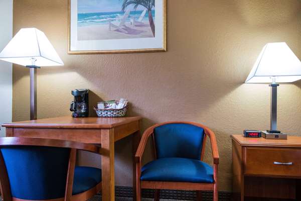  - Quality Inn & Suites Redwood Coast Crescent City