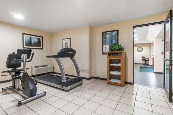 Fitness/ Exercise Room - Quality Inn & Suites Redwood Coast Crescent City