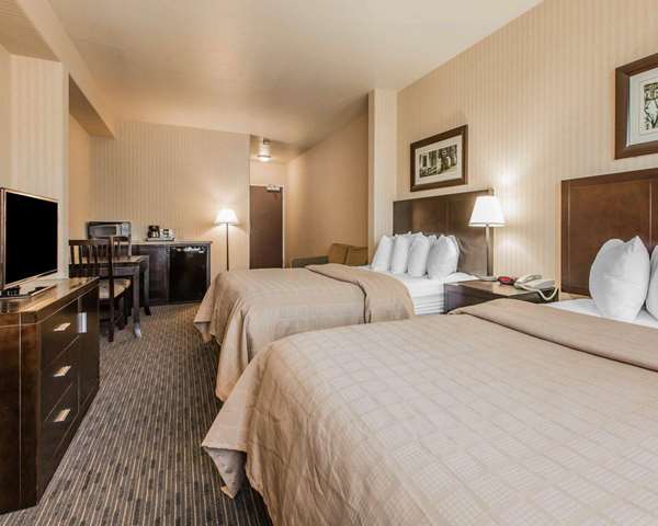 Suite - Quality Inn Rosemead