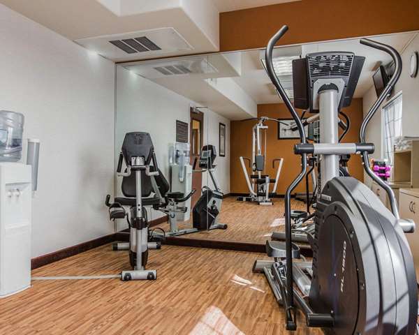 Fitness/ Exercise Room - Quality Inn Rosemead
