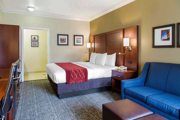Suite - Comfort Inn & Suites SFO Airport South San Francisco