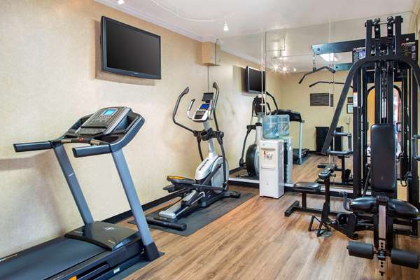 Fitness/ Exercise Room - Comfort Inn & Suites SFO Airport South San Francisco