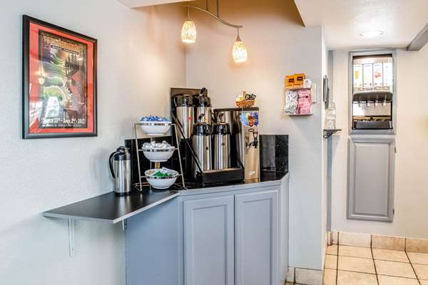 Amenities - Clarion Hotel Humboldt Bay Eureka