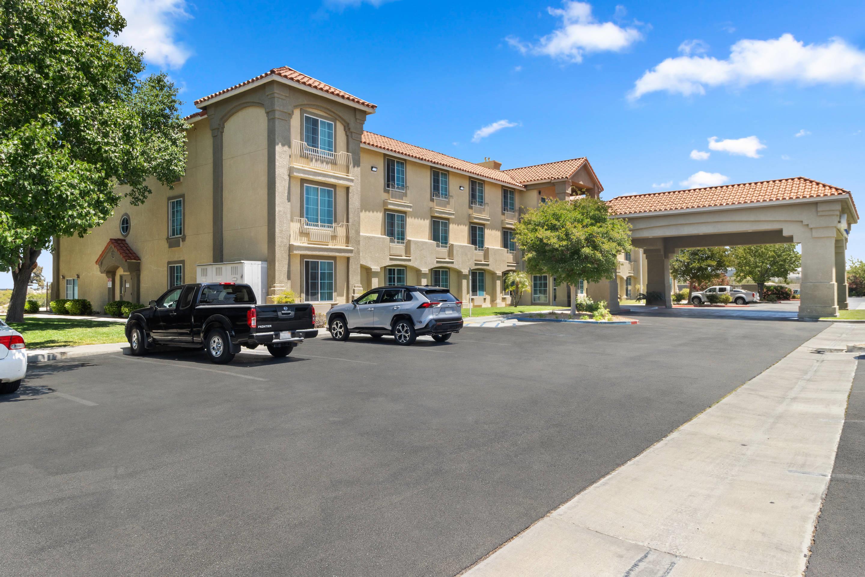 Hotel exterior | Comfort Inn & Suites Lancaster Antelope Valley